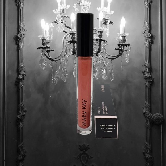Fancy Nancy Shimmer Unlimited Lip Gloss - Mary Kay - Picture 2 of 6